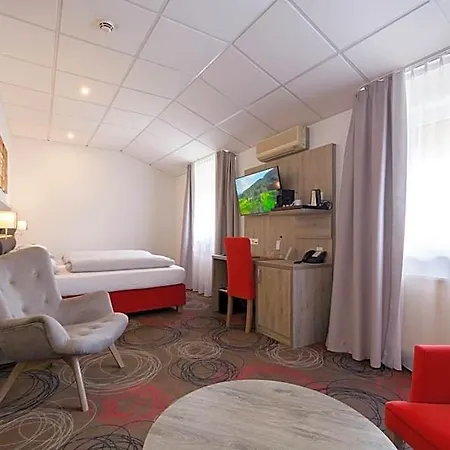 Hotel Engelhorn 4*